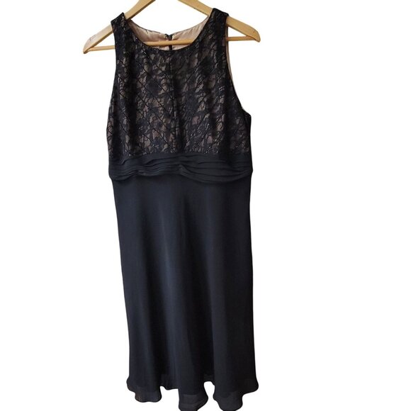Evan Picone Dresses & Skirts - Evan Picone Black Lace & Satin Cocktail Dress Size 16 Elegant Sleeveless Formal